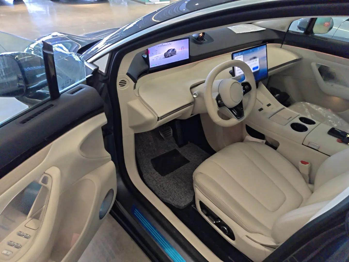 Hima Luxeed R7 2024 All-Electric 667 km Max — миниатюра 19