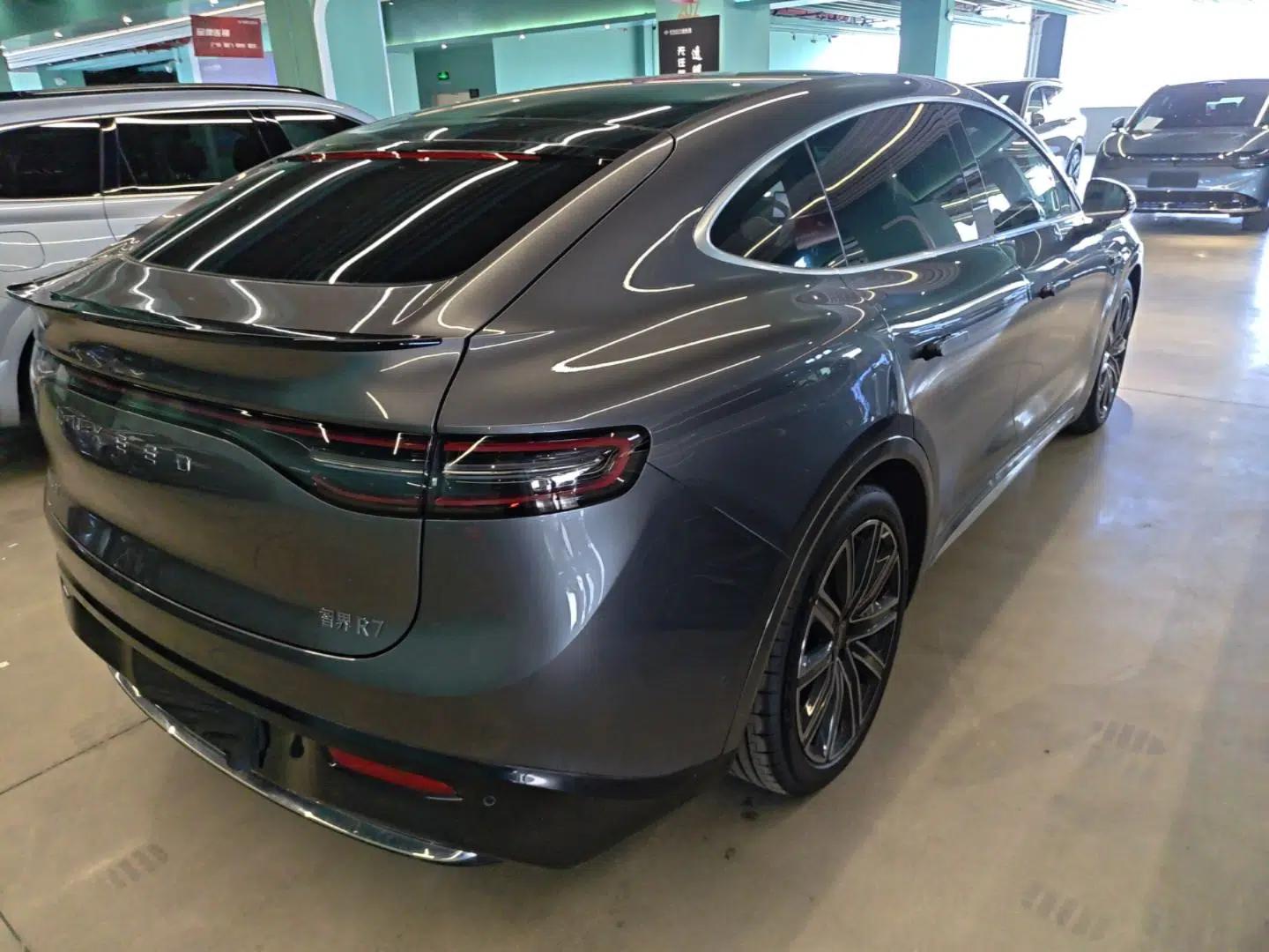 Hima Luxeed R7 2024 All-Electric 667 km Max — миниатюра 6