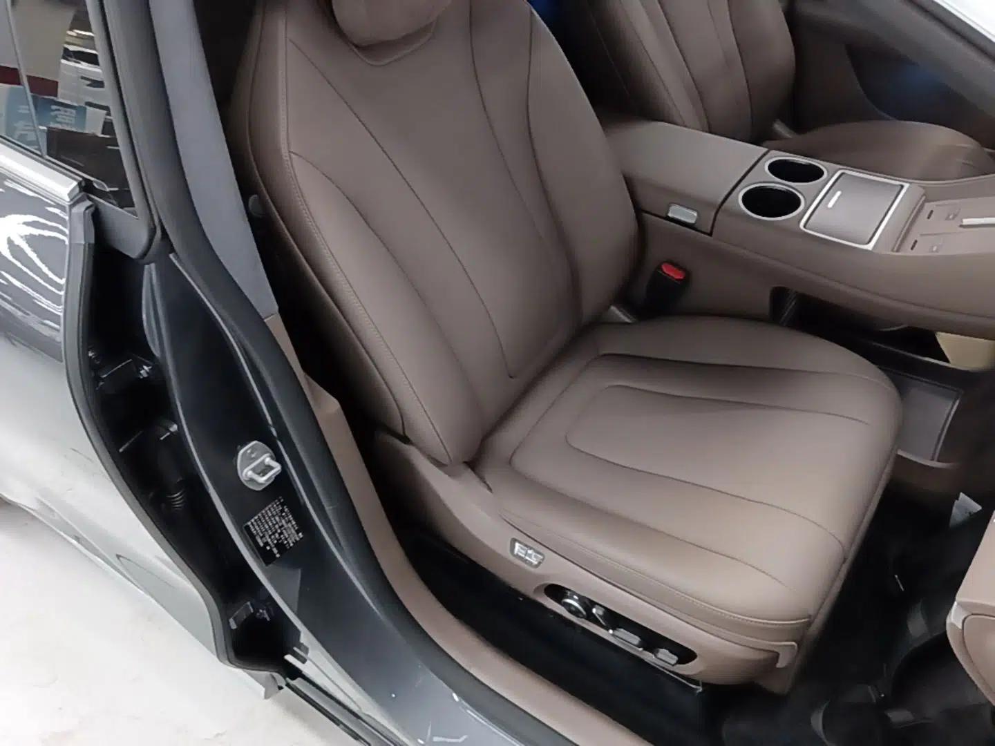 Hima Luxeed R7 2025 Range-Extended Version 251 km Max — миниатюра 23