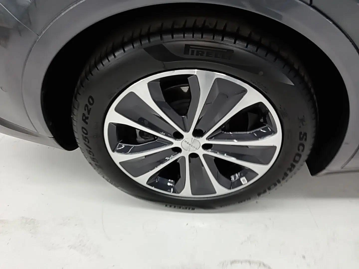 Hima Luxeed R7 2025 Range-Extended Version 251 km Max — миниатюра 10