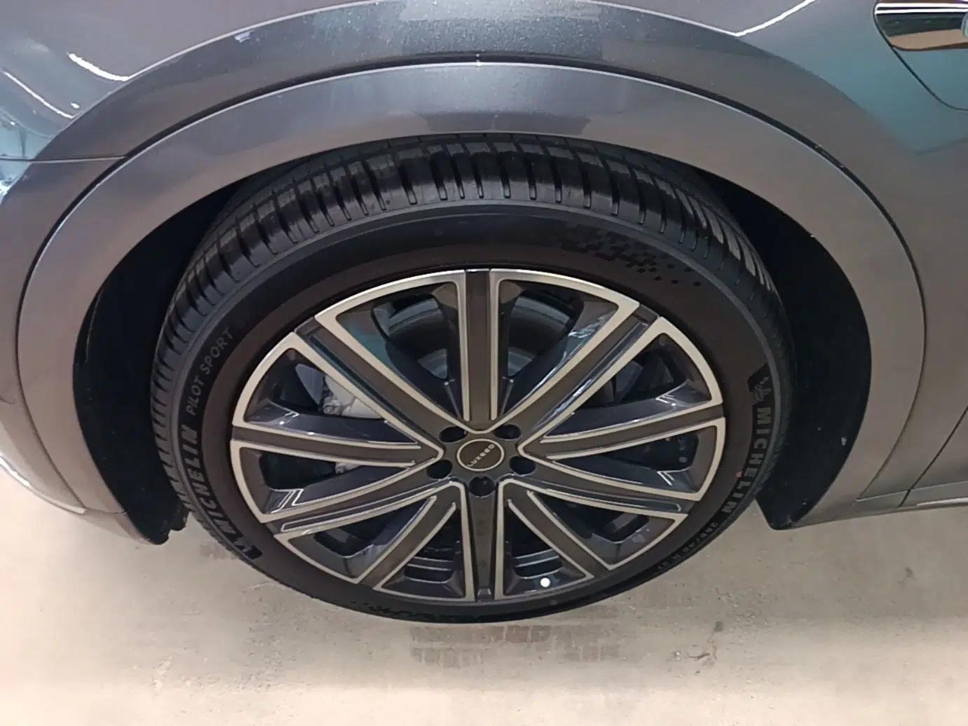 Hima Luxeed R7 2025 Range-Extended Version 251 km Max — миниатюра 8