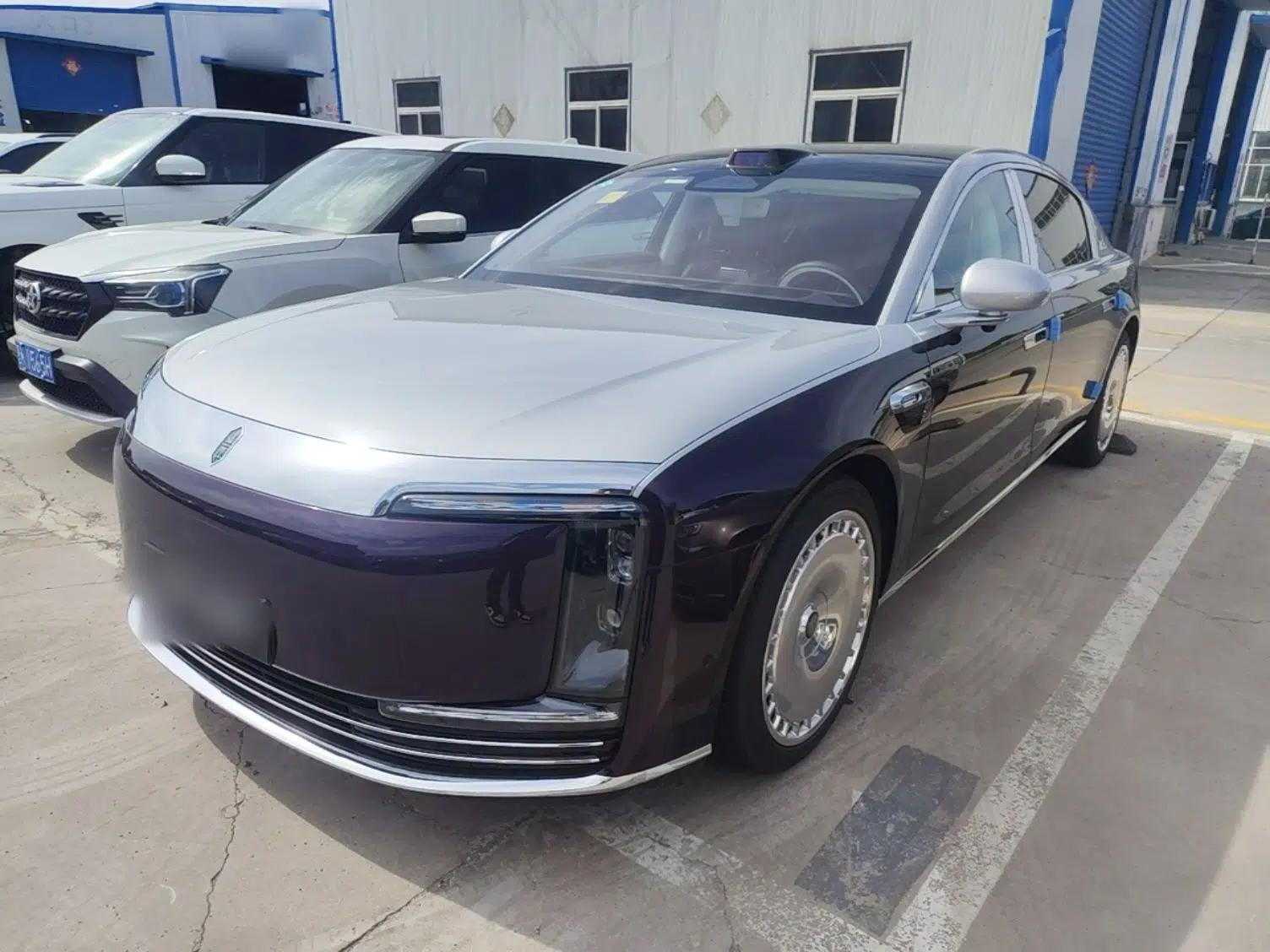 Hima S800 2025 Model, Range-Extended Starlight Executive Edition, 4 Seats — миниатюра 1