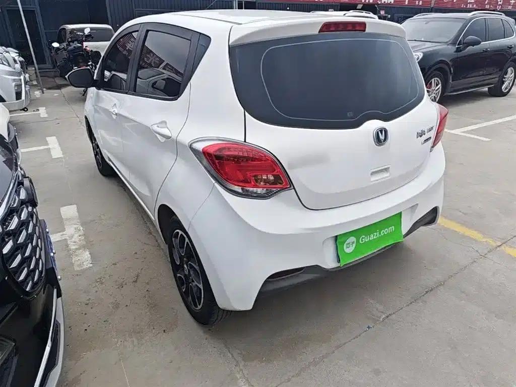 Benben 2014 1.4L IMT Luxury Edition — миниатюра 5