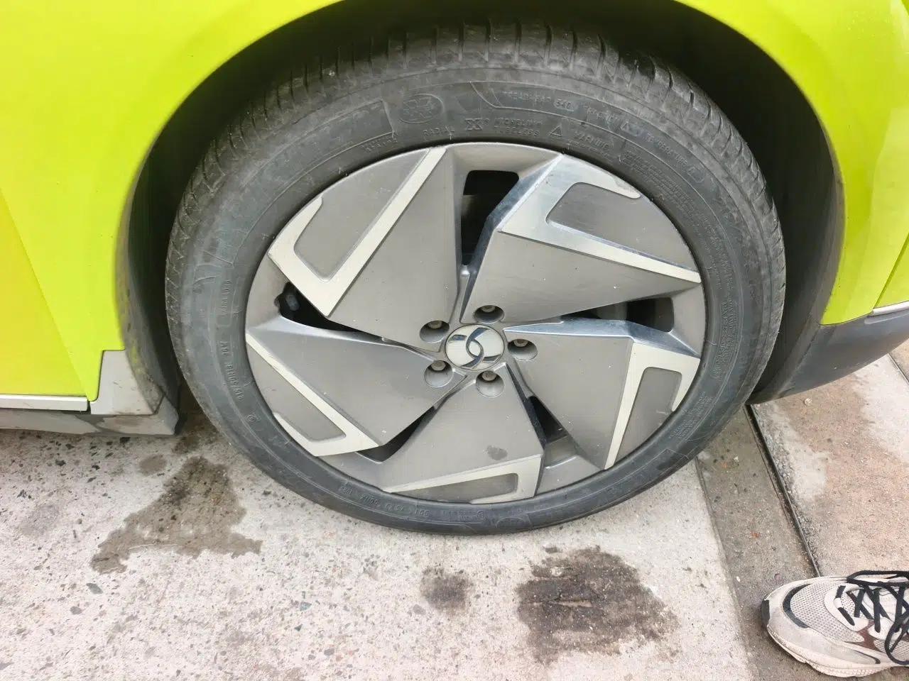 Hycan Z03 2022 510 km Range Chaozhi Version 135 kW 63.98 kWh — миниатюра 8