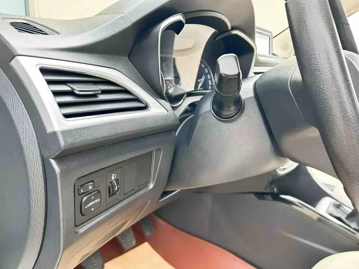 Yuexiang V7 2016 1.6L Manual Comfort Edition (National V Emission Standard) — миниатюра 11