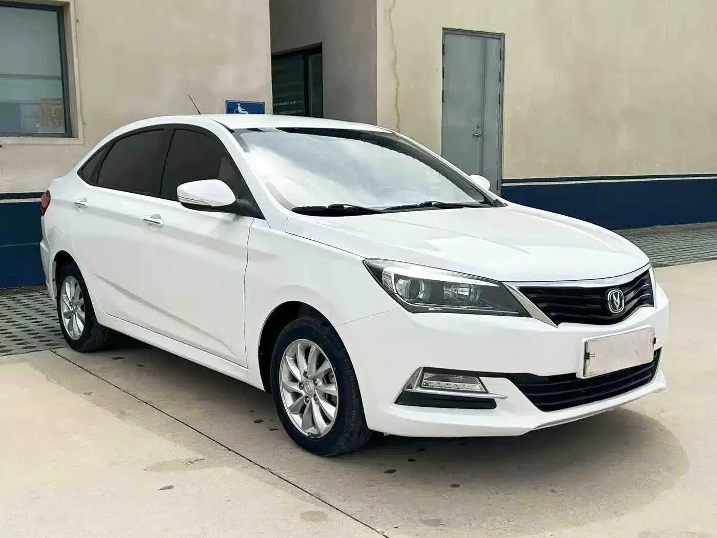 Yuexiang V7 2016 1.6L Manual Comfort Edition (National V Emission Standard) — миниатюра 3
