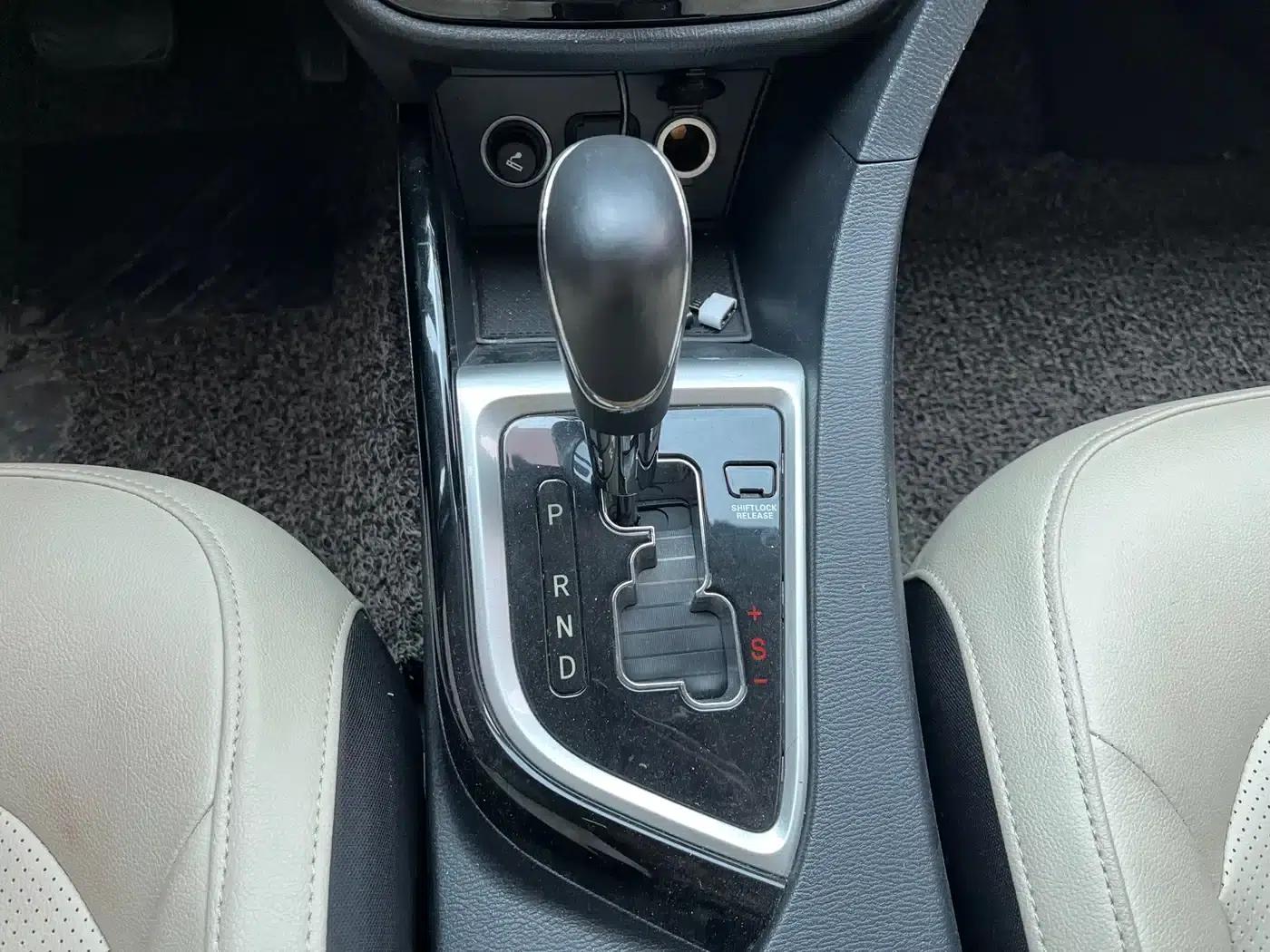 Yuexiang V7 2015 1.6L Automatic Enjoyment Edition (National IV Emission Standard) — миниатюра 13