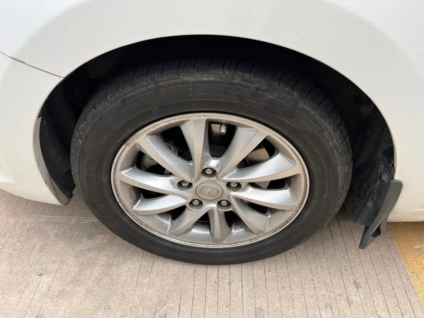Yuexiang V7 2015 1.6L Automatic Enjoyment Edition (National IV Emission Standard) — миниатюра 21