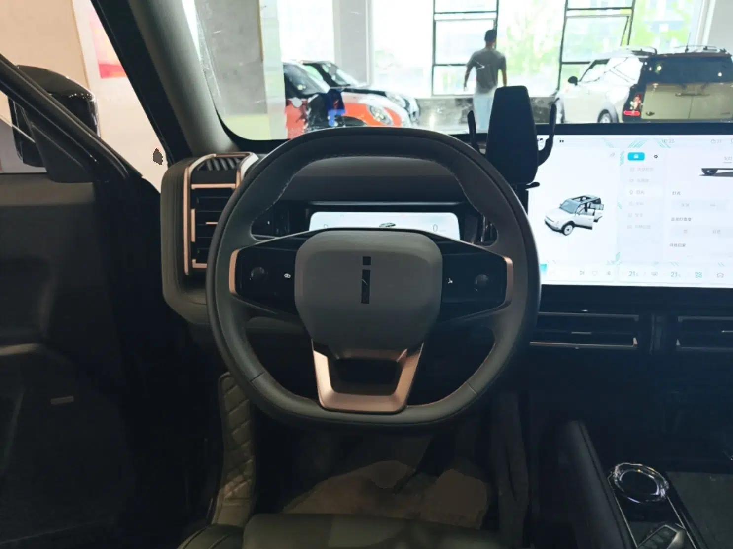 iCAR 03 2024 472km Four-Wheel Drive Long-Range Version — миниатюра 14