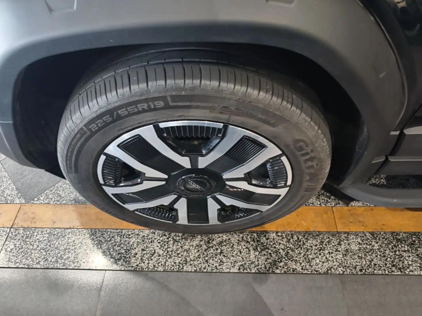 iCAR 03 2024 472km Four-Wheel Drive Long-Range Version — миниатюра 8