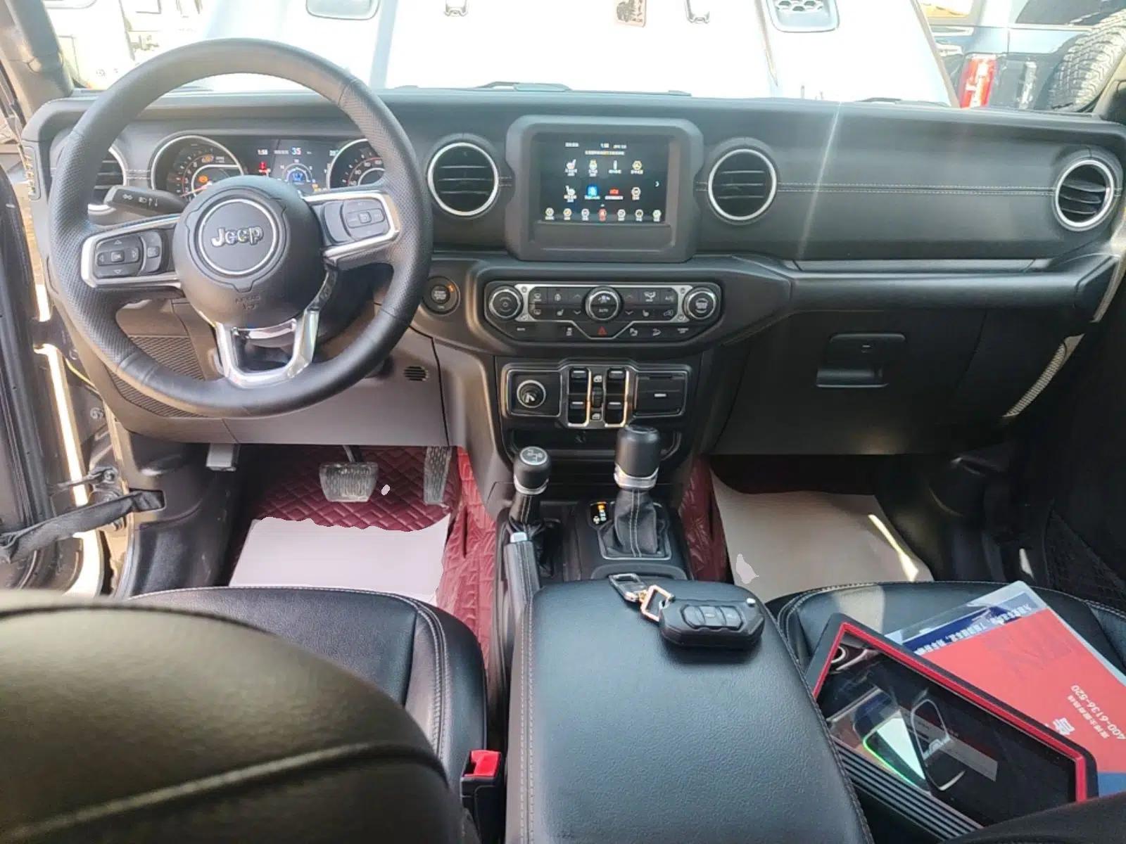 Jeep Wrangler 2019 2.0T Sahara Four-Door Version China VI Emission Standard — миниатюра 13