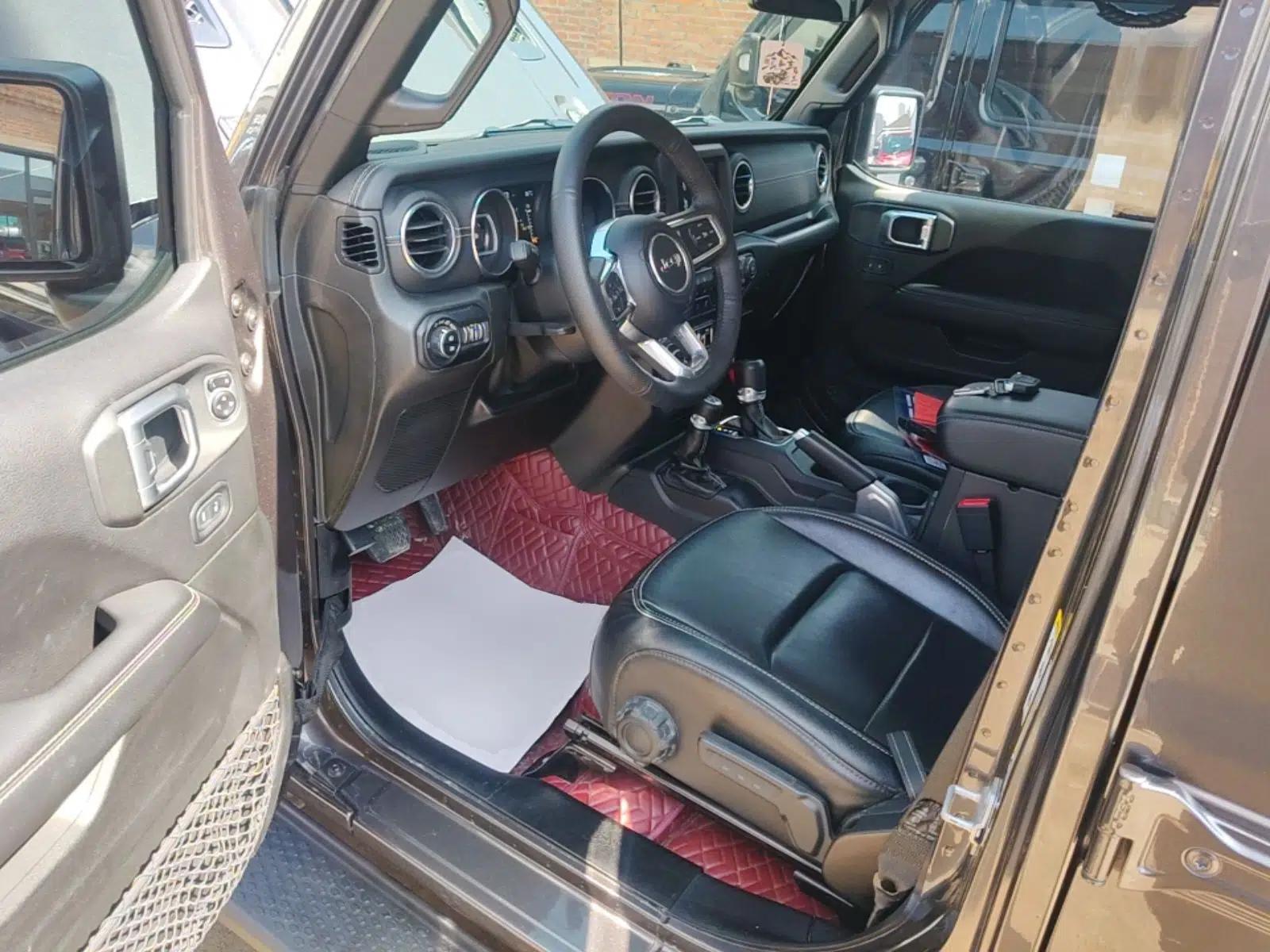 Jeep Wrangler 2019 2.0T Sahara Four-Door Version China VI Emission Standard — миниатюра 19