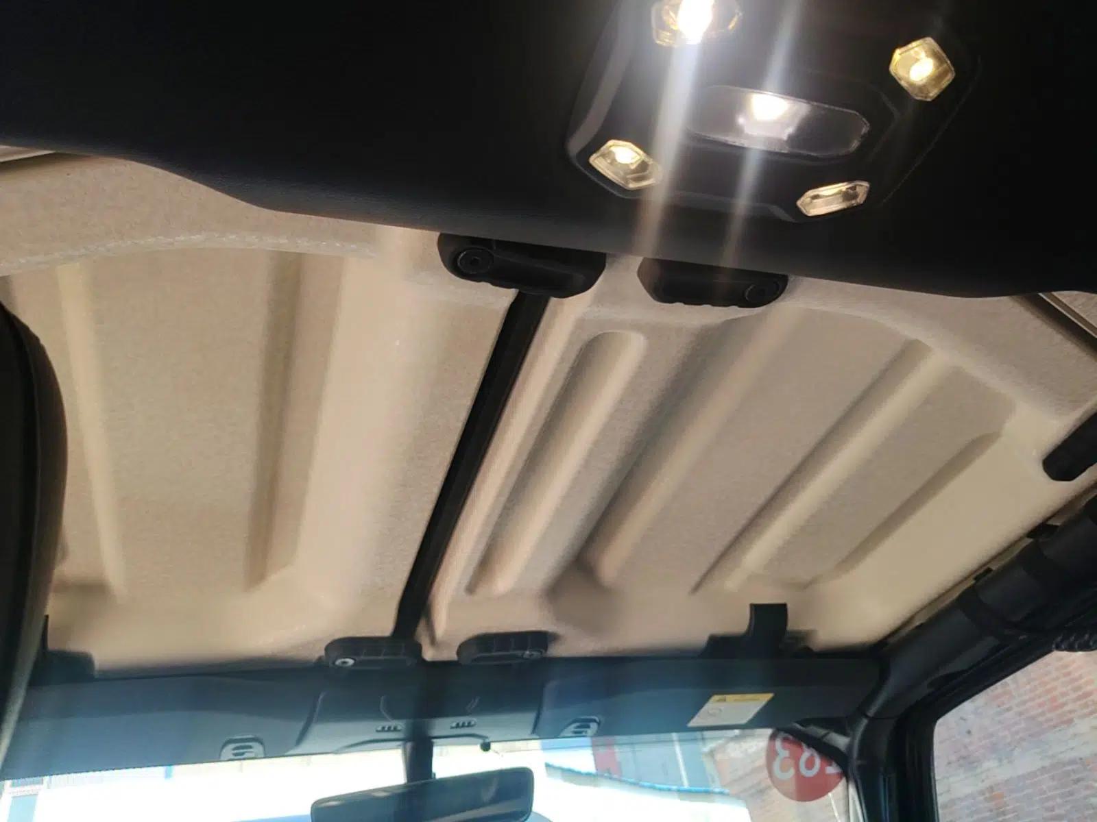 Jeep Wrangler 2019 2.0T Sahara Four-Door Version China VI Emission Standard — миниатюра 21