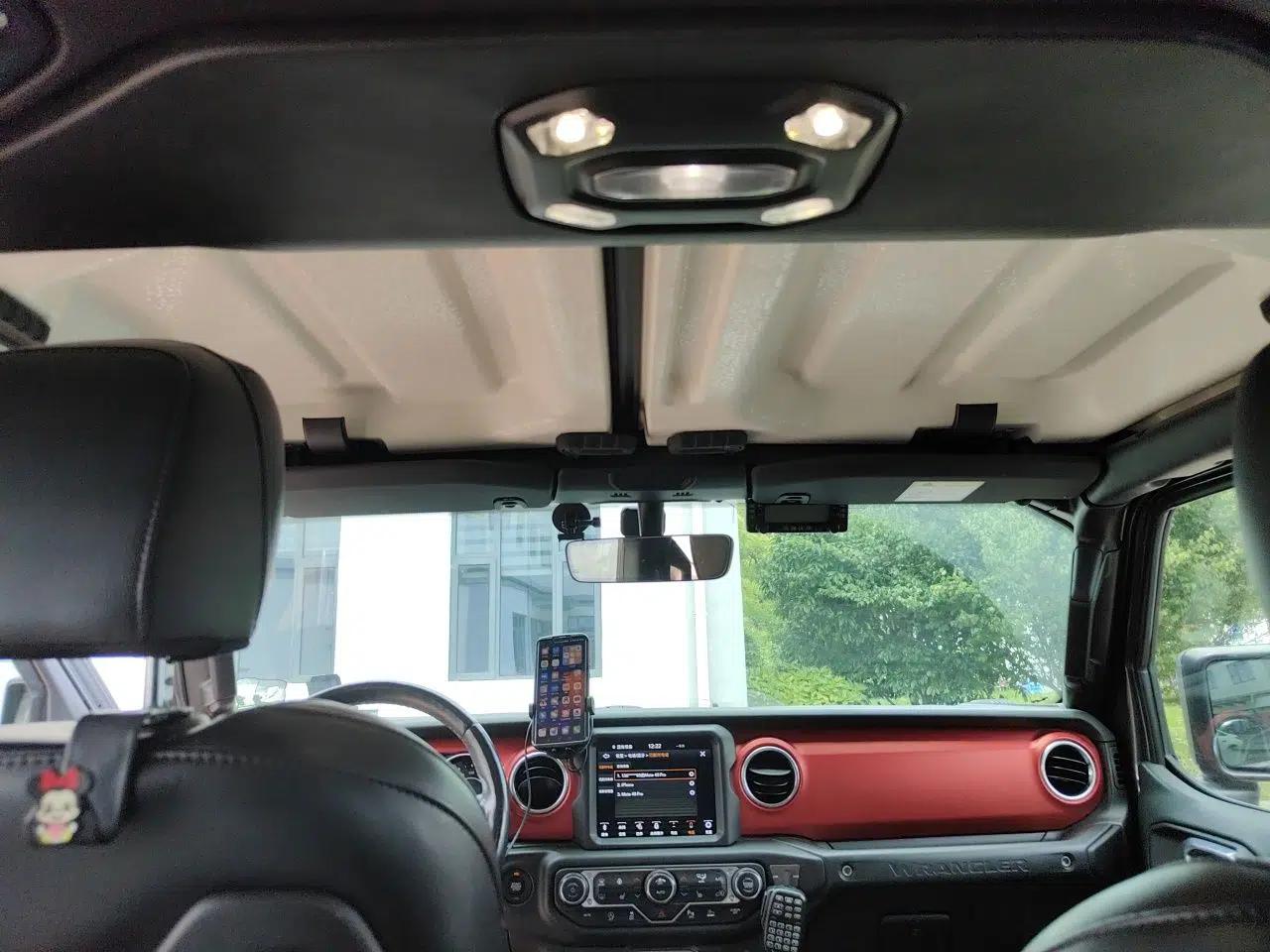 Jeep Wrangler 2021 2.0T Robin Hood Four-Door Edition — миниатюра 19