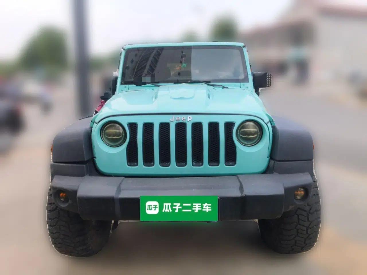 Jeep Wrangler 2015 2.8TD Sahara Four-Door Comfort Edition — миниатюра 2
