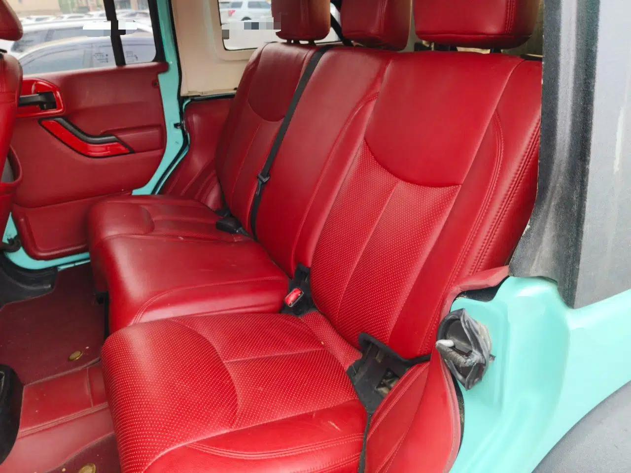 Jeep Wrangler 2015 2.8TD Sahara Four-Door Comfort Edition — миниатюра 18