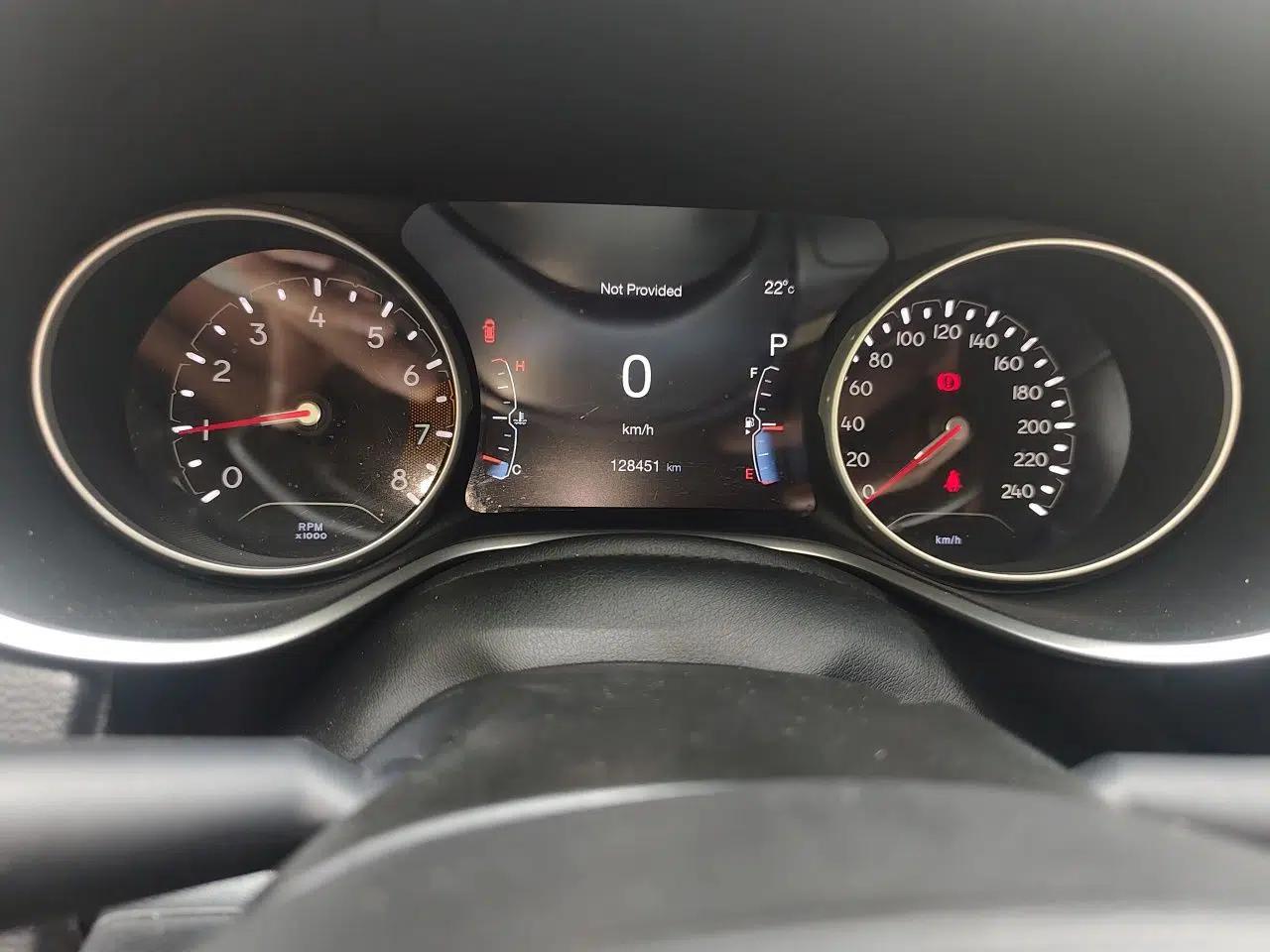 Jeep Compass 2017 200T Automatic Family Edition — миниатюра 12