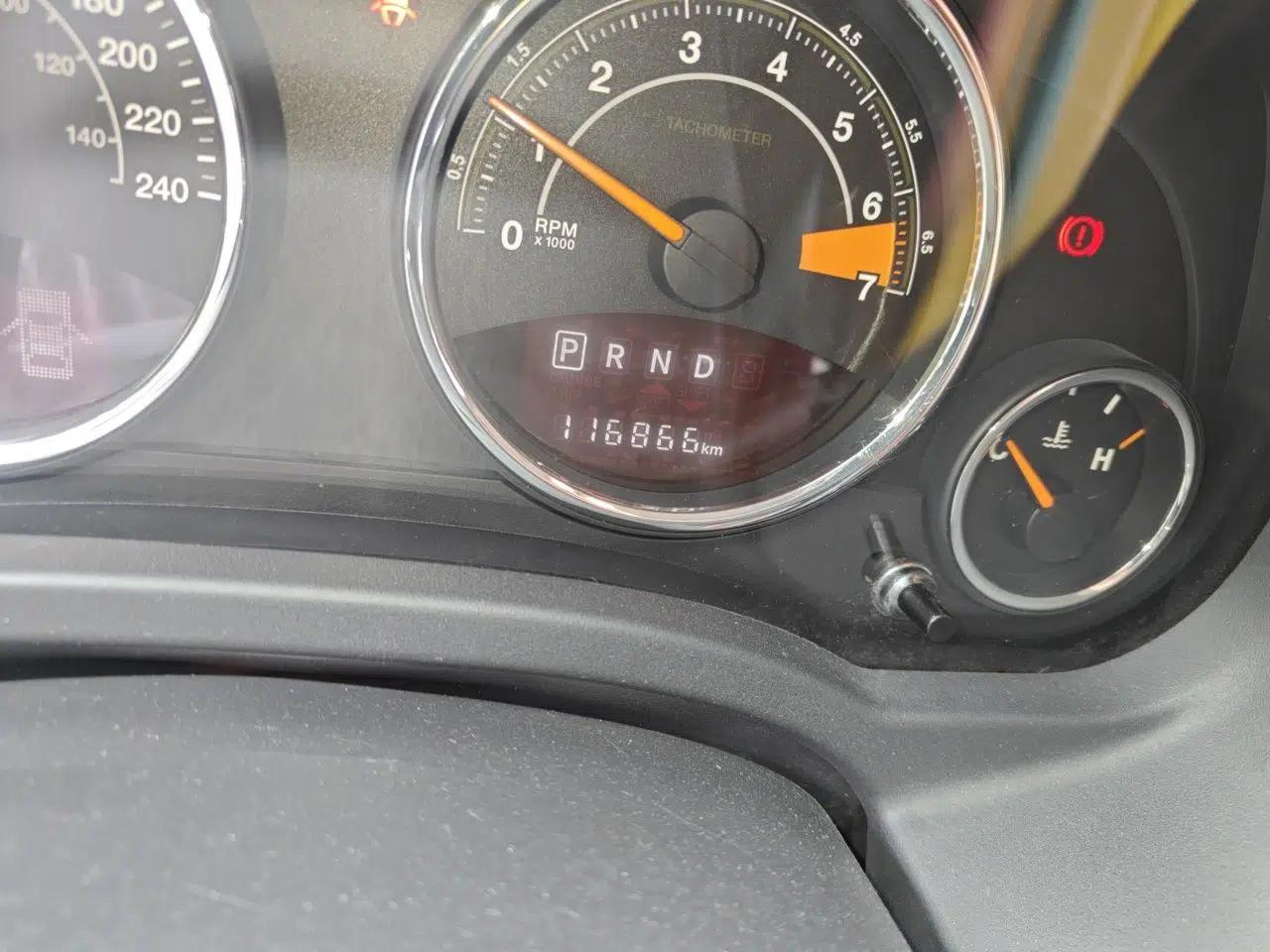 Jeep Compass 2014 Revised Version 2.4L Four-Wheel Drive Comfort Edition — миниатюра 13