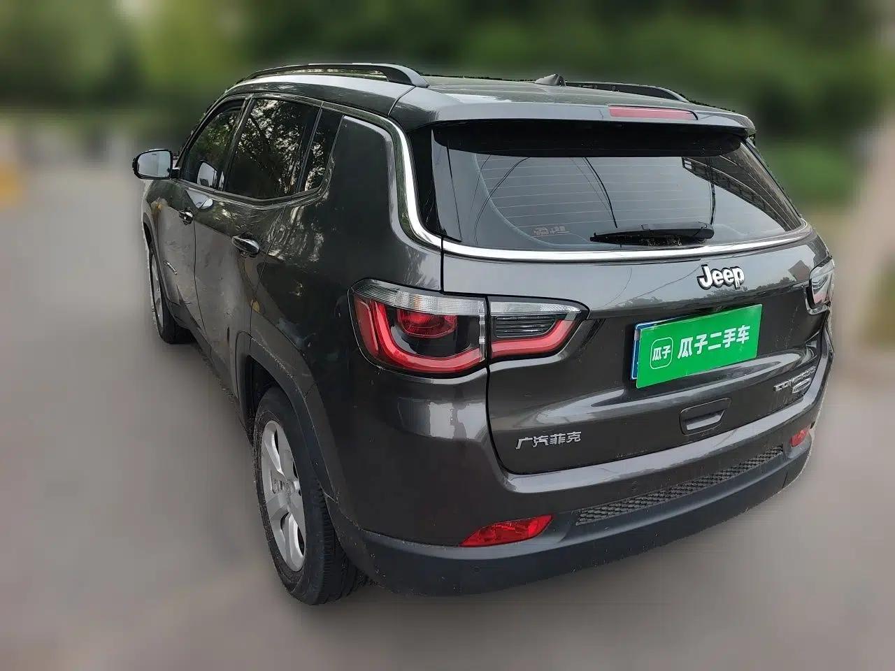 Jeep Compass 2017 200T Automatic Family Edition — миниатюра 4