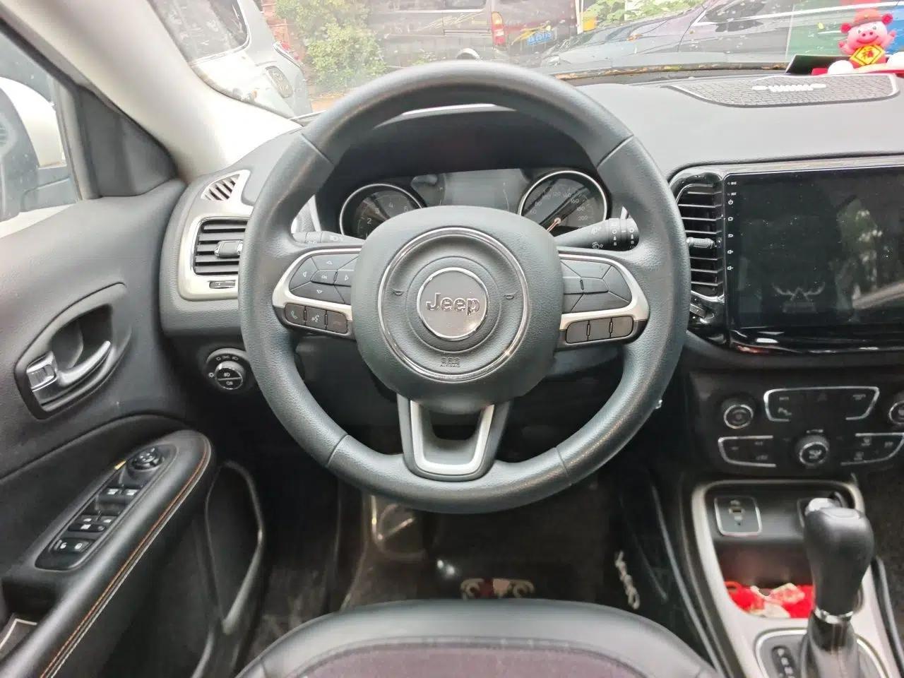 Jeep Compass 2017 200T Automatic Enjoyment Version — миниатюра 11
