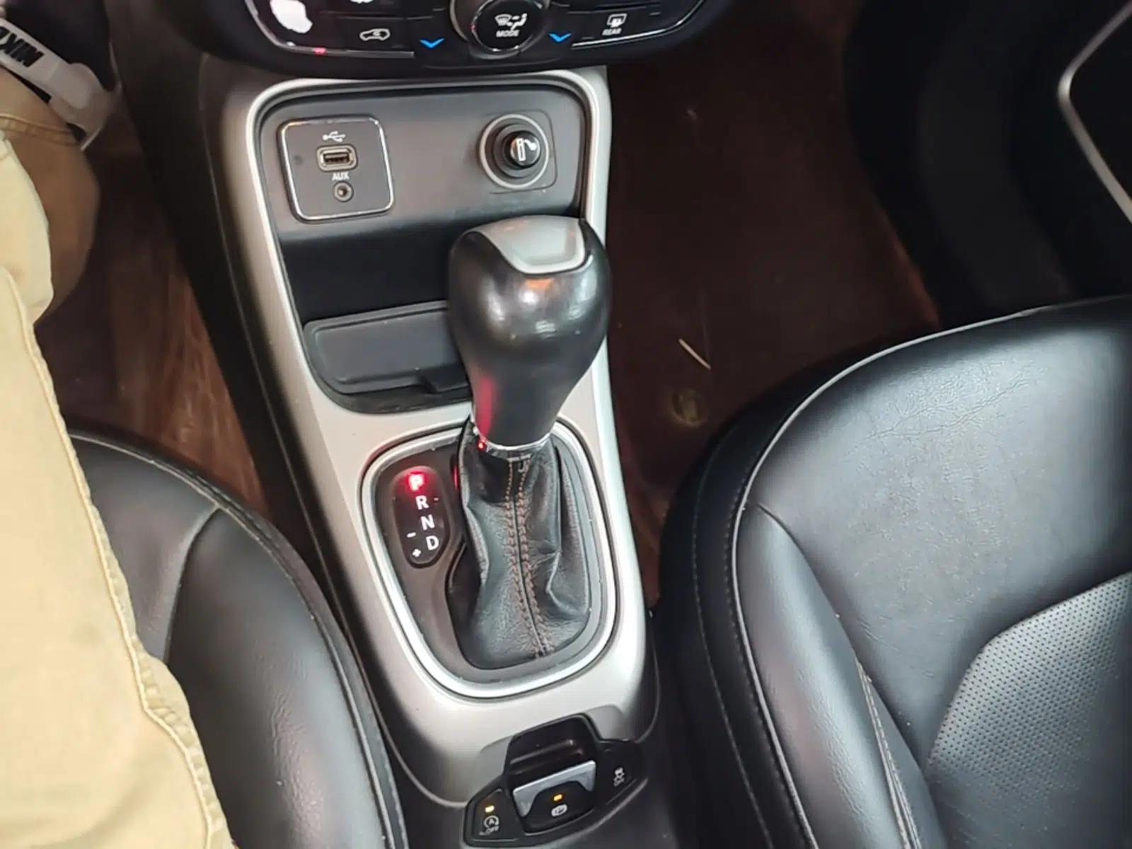 Jeep Compass 2017 200T Automatic Family Edition — миниатюра 17