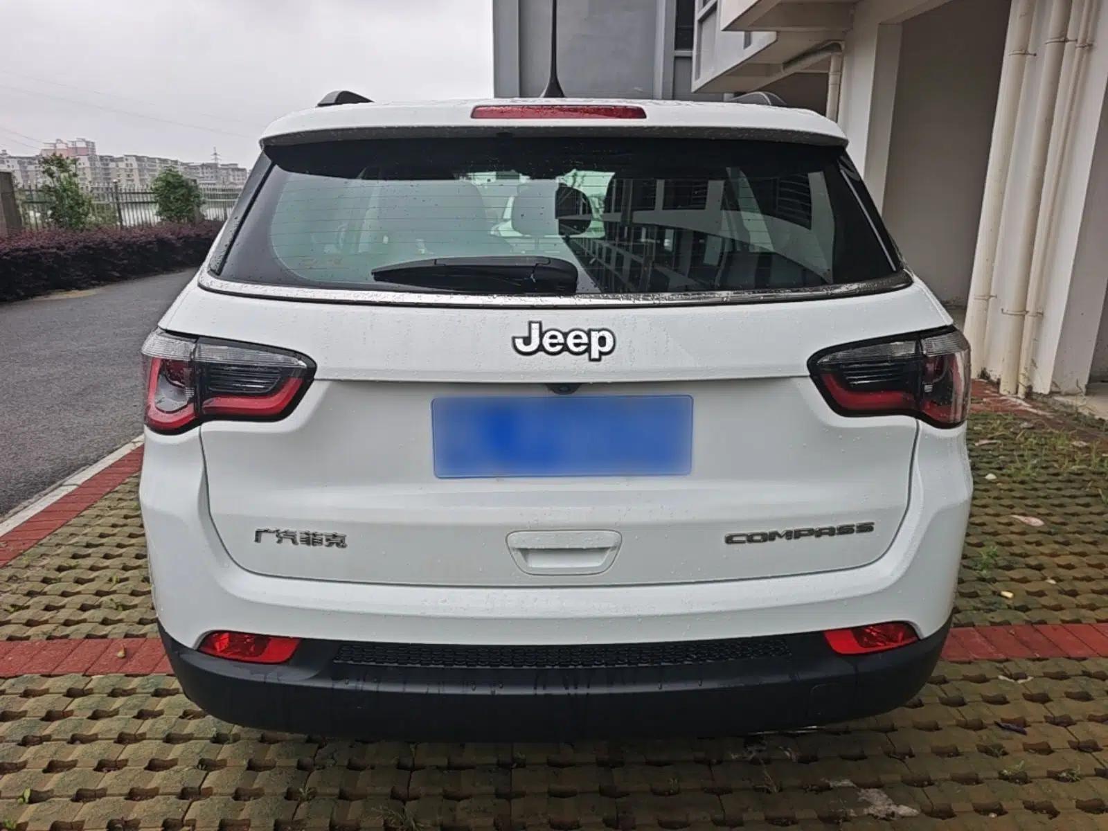 Jeep Compass 2020 220T Automatic Leading Edition — миниатюра 5