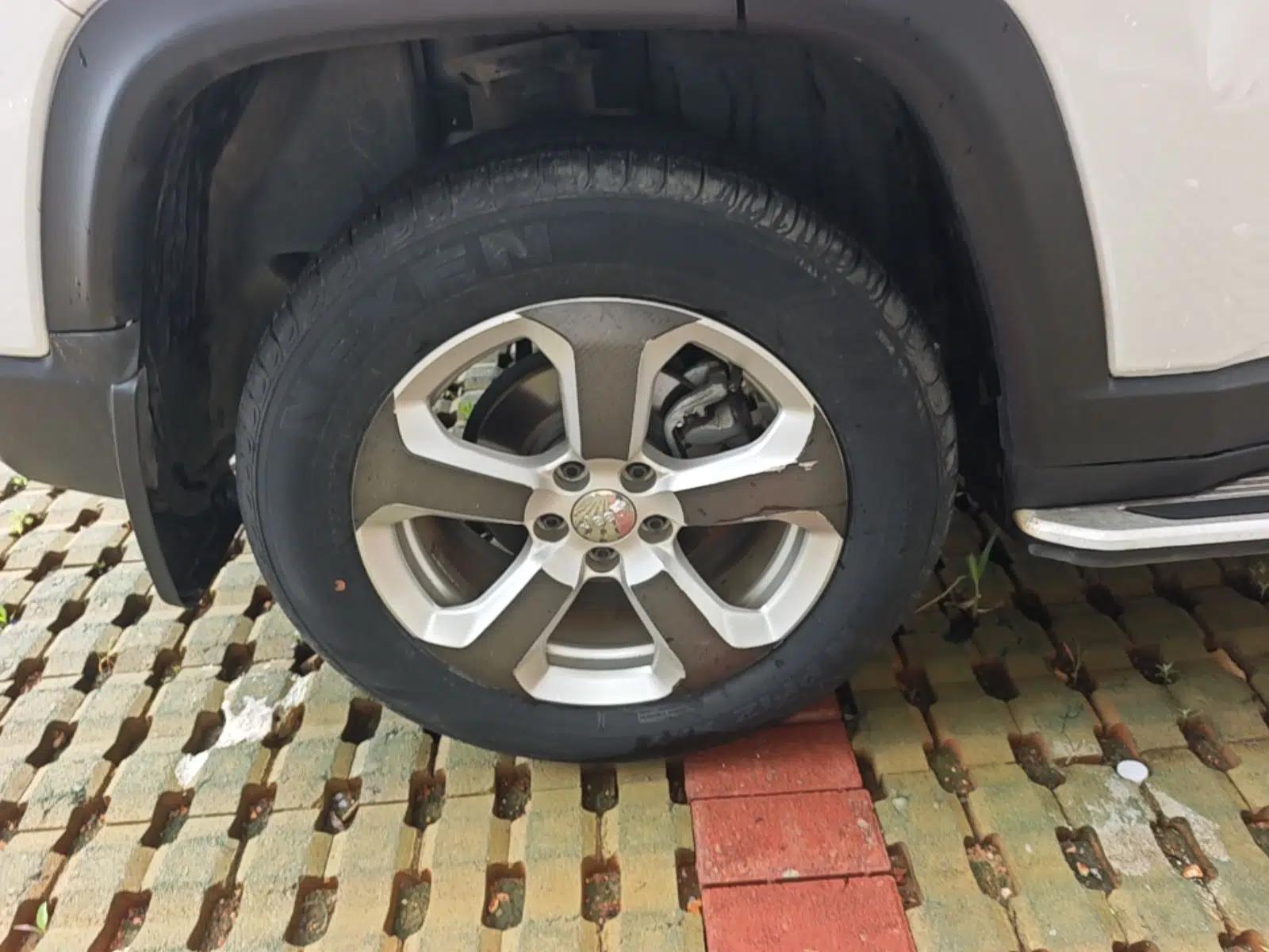 Jeep Compass 2020 220T Automatic Leading Edition — миниатюра 10