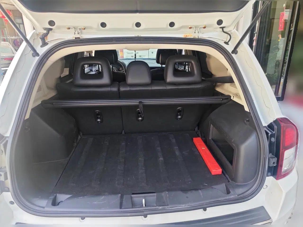 Jeep Compass 2014 Revised Version 2.4L Four-Wheel Drive Comfort Edition — миниатюра 20