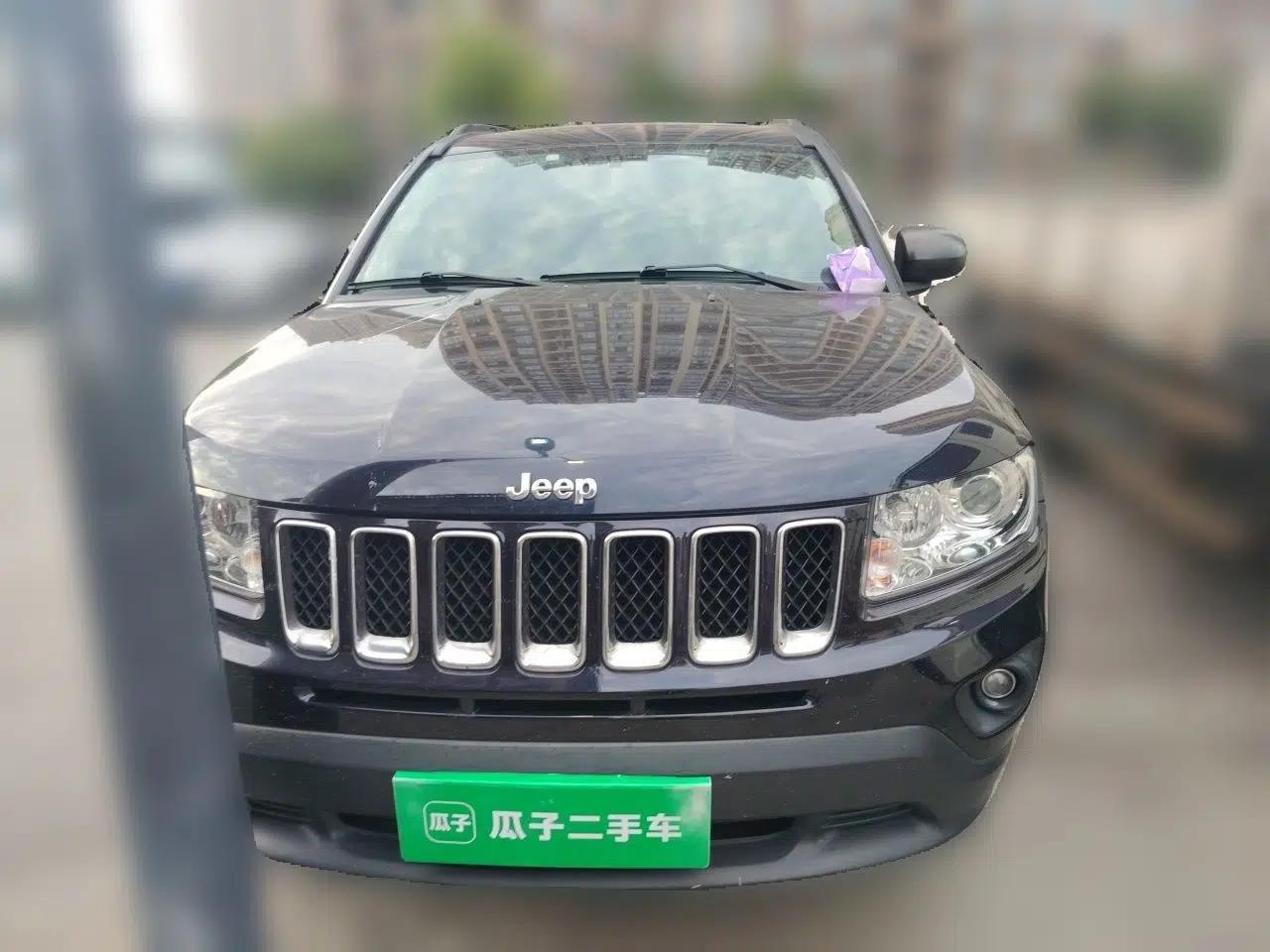 Jeep Compass 2011 2.4L four-wheel-drive sport version — миниатюра 2