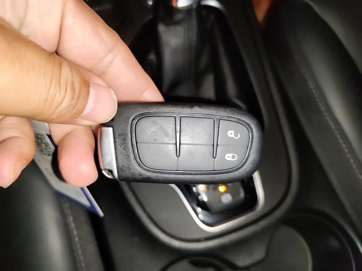 Jeep Cherokee 2019 2.0T Two-Wheel Drive Smart Enjoyment Version China VI — миниатюра 12