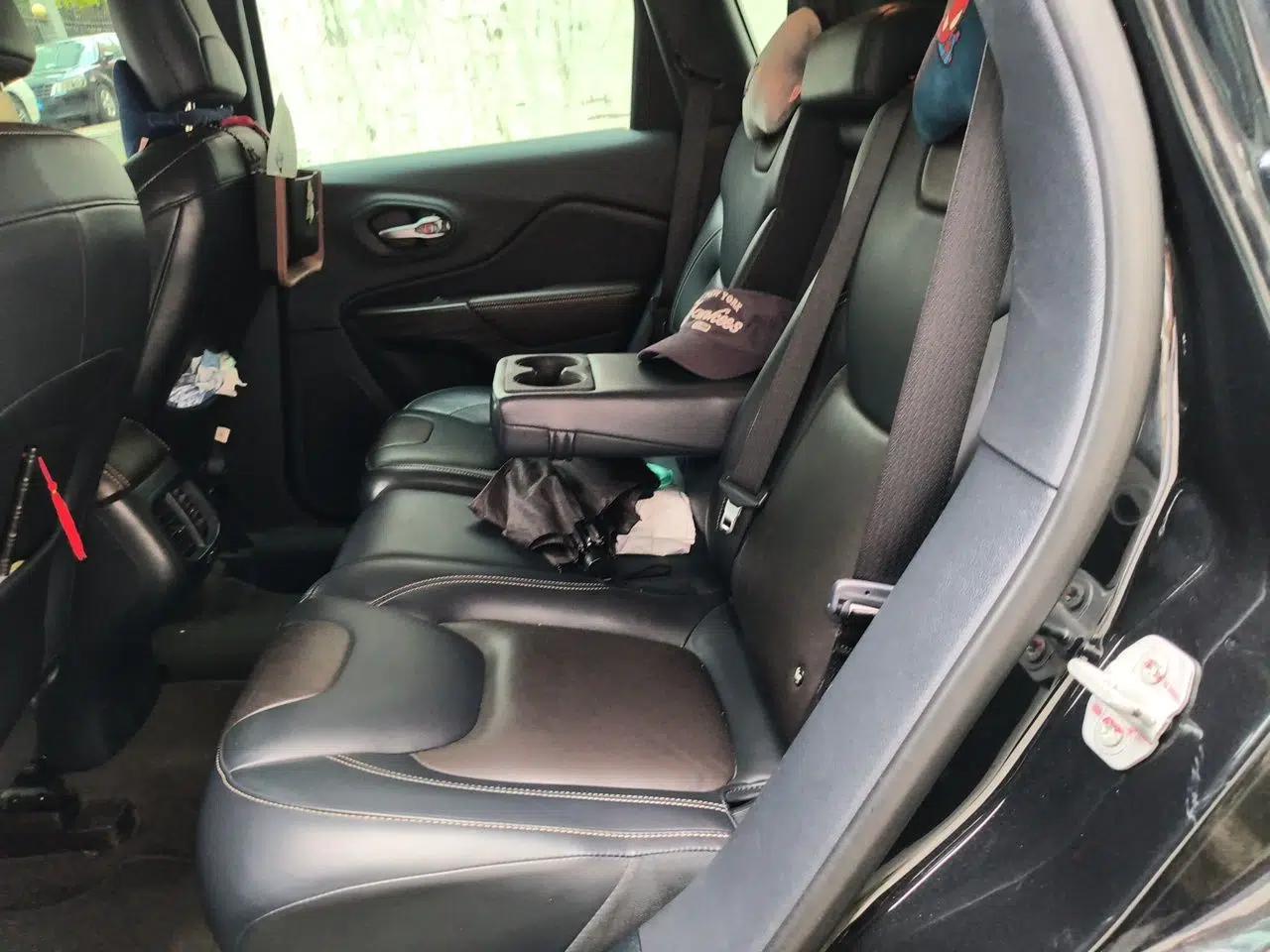 Jeep Cherokee 2016 2.4L Professional Smart Version — миниатюра 18