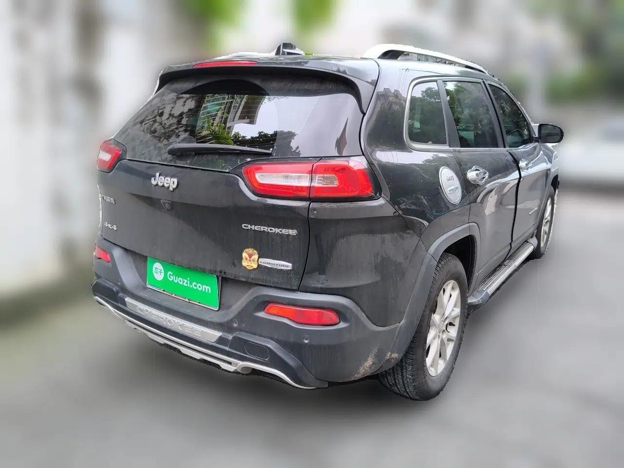 Jeep Cherokee 2016 2.4L Professional Smart Version — миниатюра 6
