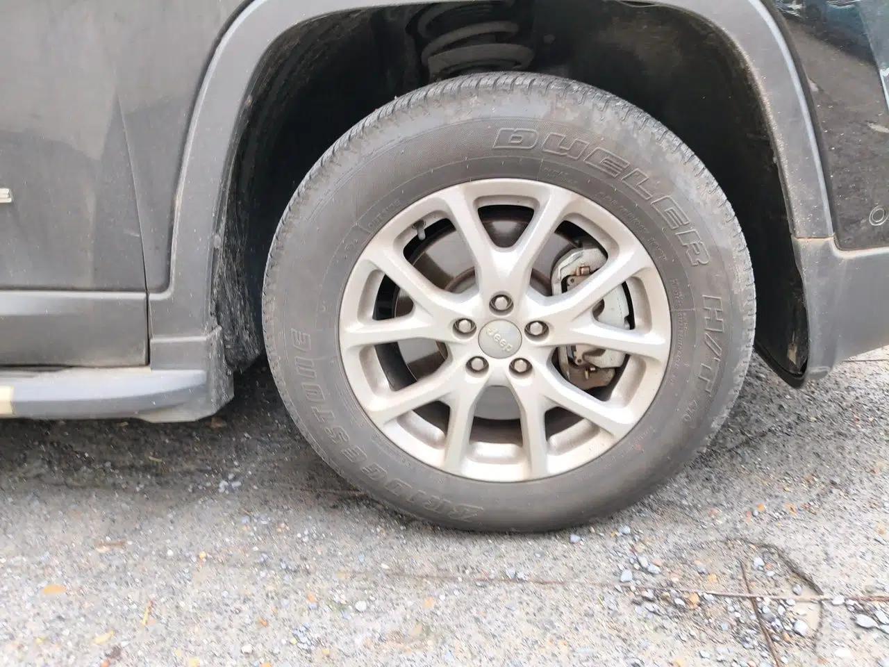 Jeep Cherokee 2016 2.4L Professional Smart Version — миниатюра 8