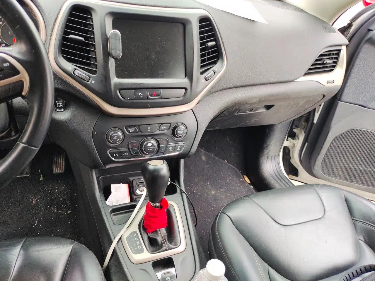 Jeep Cherokee 2016 2.0L Superior Edition — миниатюра 14