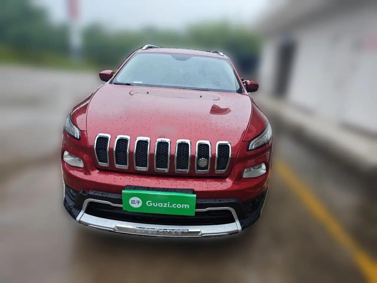 Jeep Cherokee 2016 2.4L Leading Smart Version — миниатюра 2