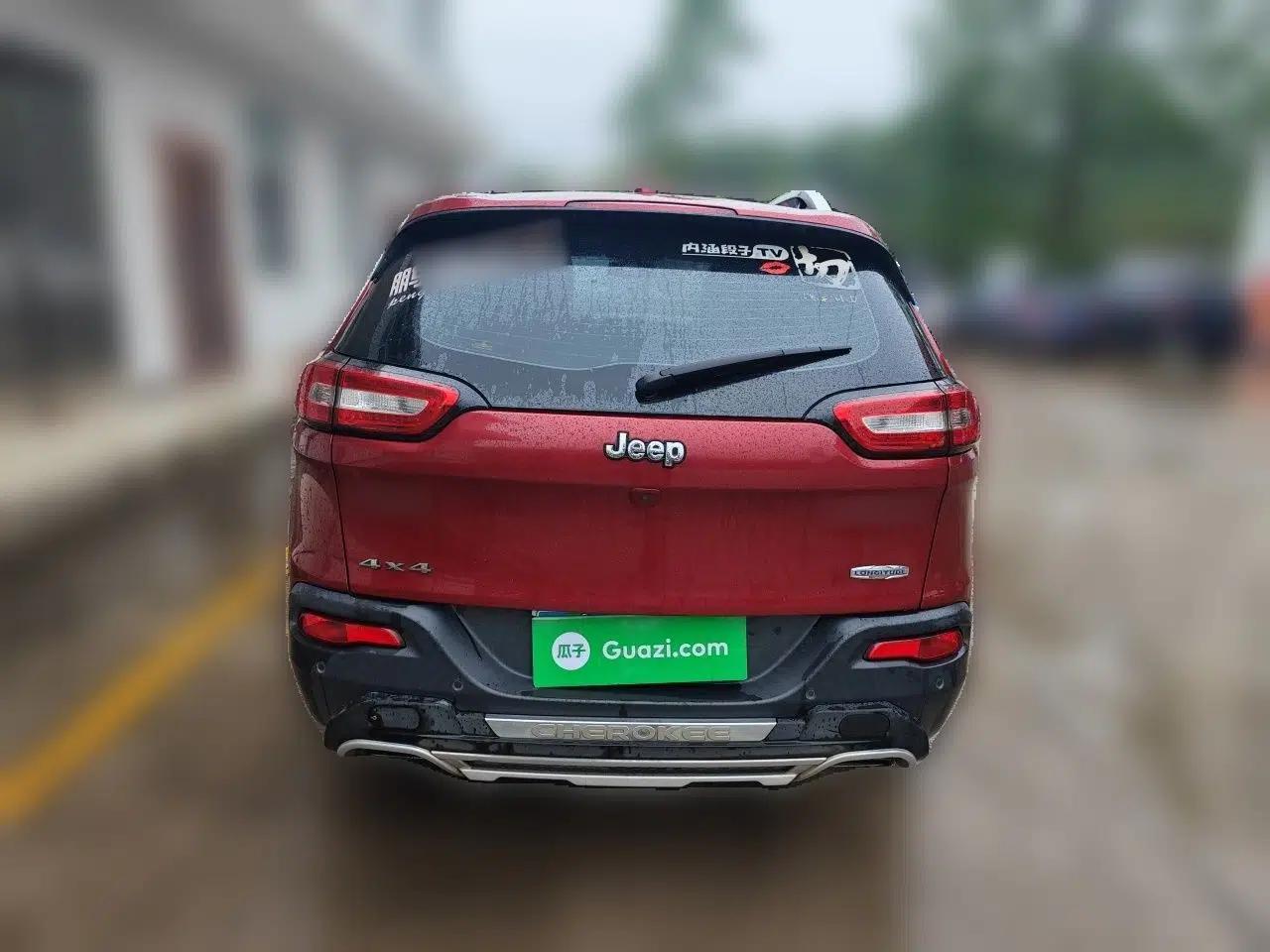 Jeep Cherokee 2016 2.4L Leading Smart Version — миниатюра 5
