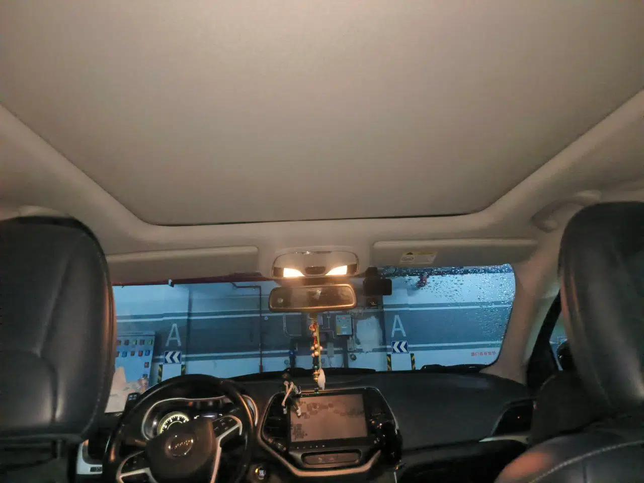 Jeep Cherokee 2016 2.4L Professional Edition — миниатюра 19