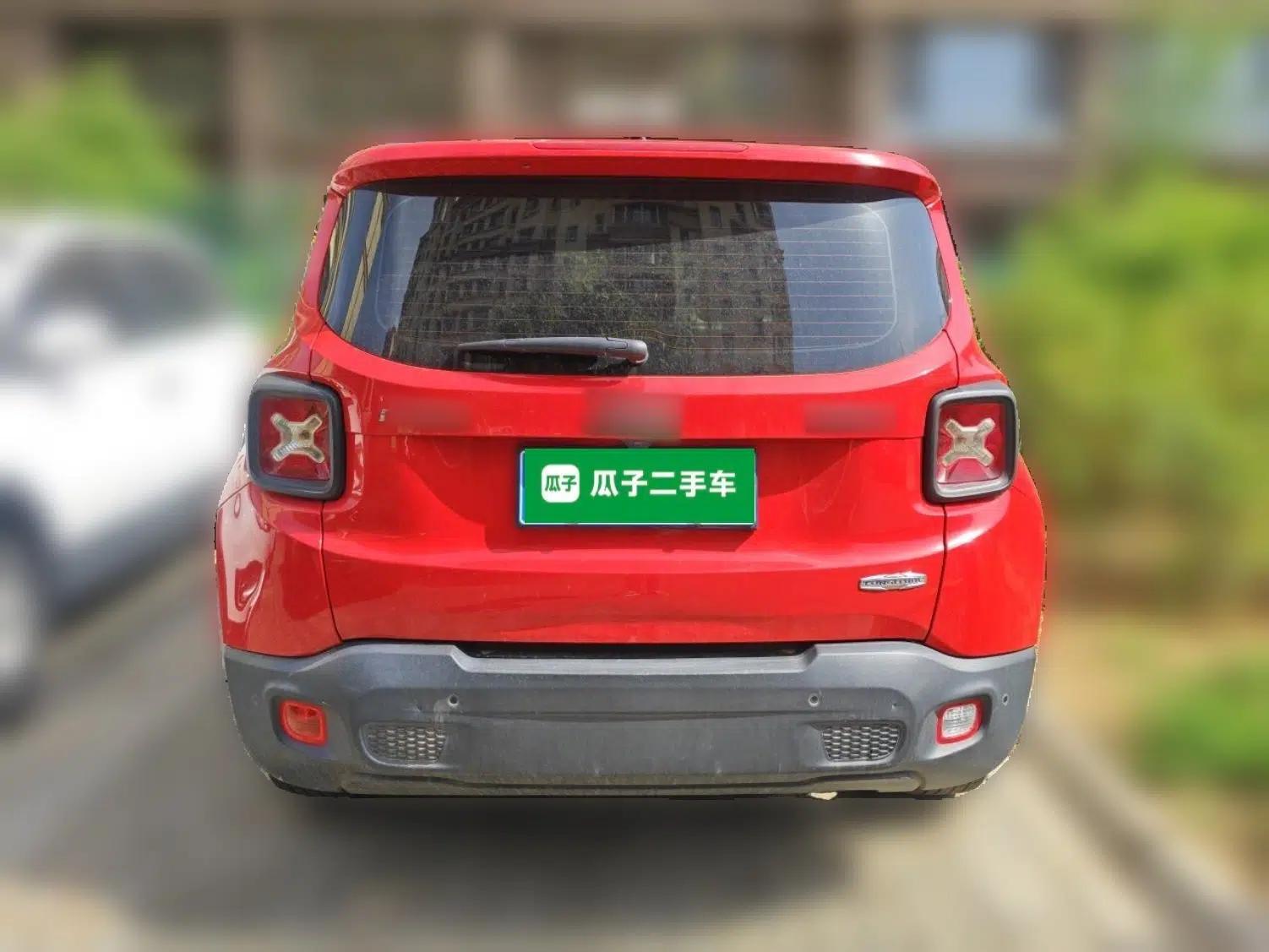 Jeep Renegade 2017 180T Automatic Jingneng Edition — миниатюра 5