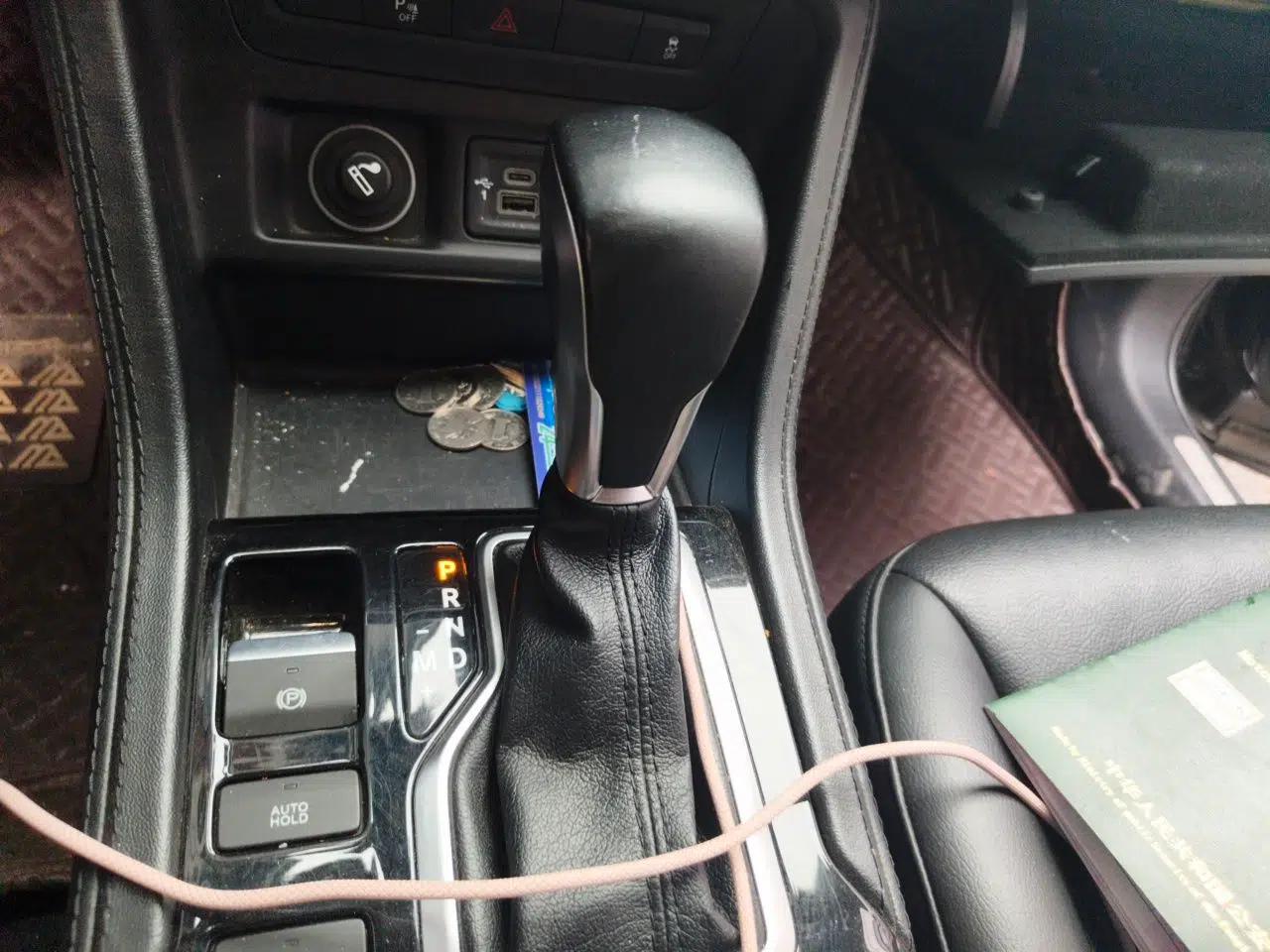 Jeep Grand Commander 2020 2.0T Two-Wheel Drive Elite Version — миниатюра 15