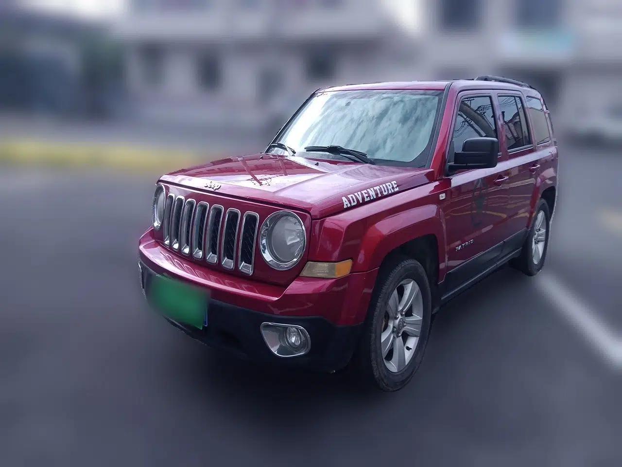 Jeep Patriot 2014 2.0L Sport Enhanced Edition — миниатюра 1