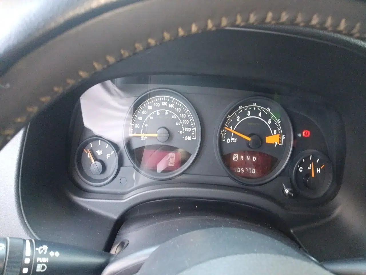 Jeep Patriot 2014 2.0L Sport Enhanced Edition — миниатюра 12