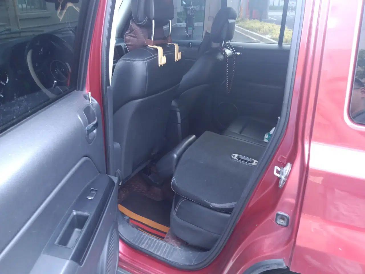 Jeep Patriot 2014 2.0L Sport Enhanced Edition — миниатюра 18