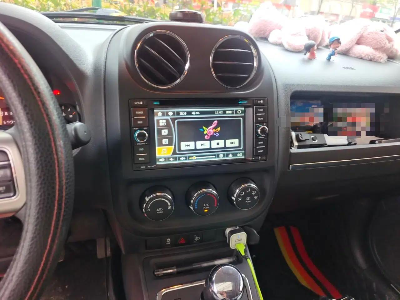 Jeep Patriot 2015 2.0L Sport Edition — миниатюра 14