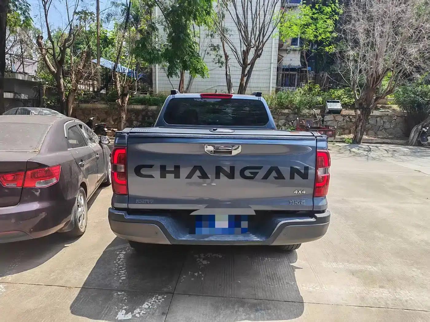 Changan Ranger 2023 2.0T Automatic Four-Wheel Drive Gasoline Navigator Standard Box — миниатюра 4