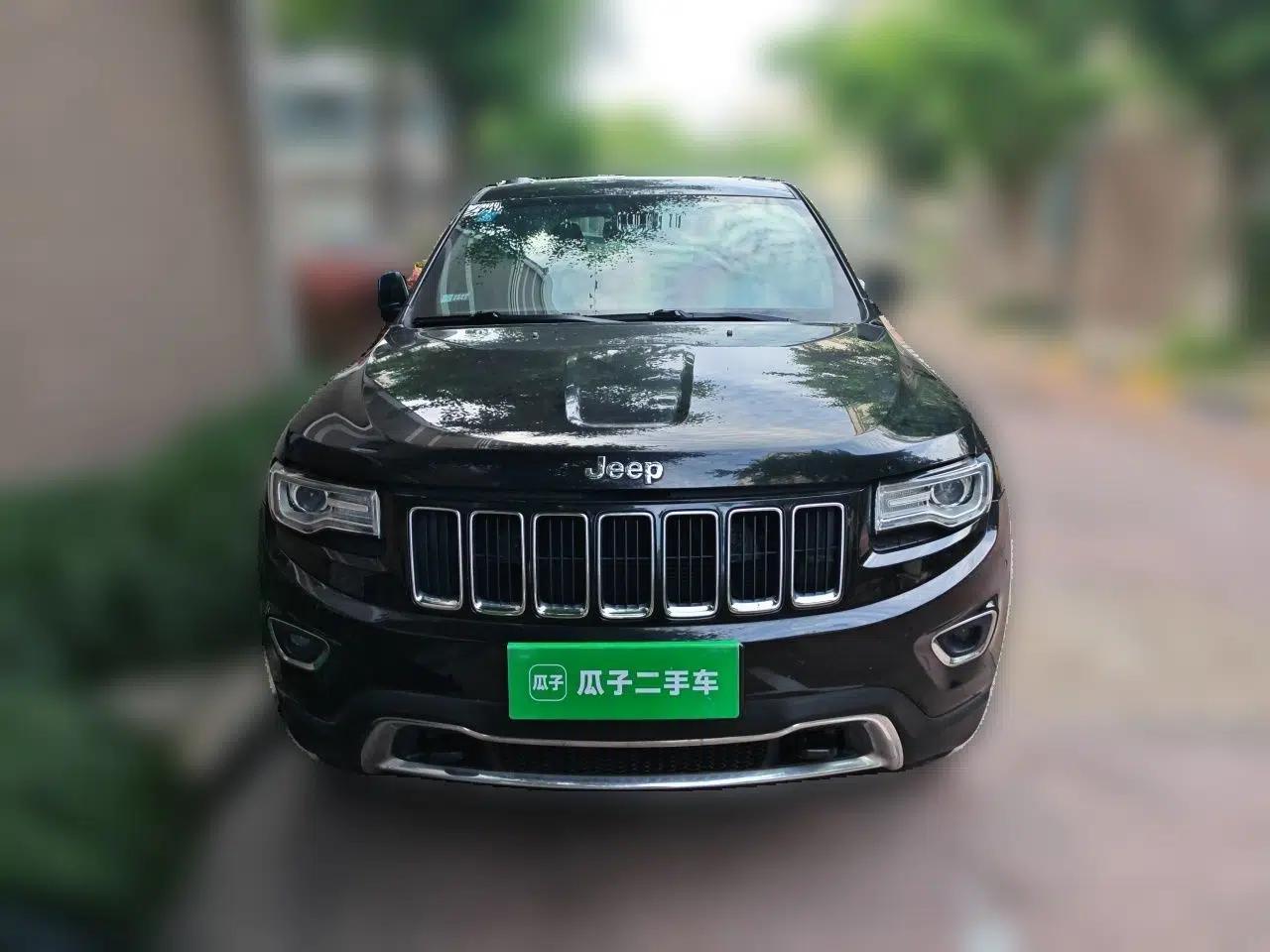Jeep Grand Cherokee 2014 3.0L Comfort Navigation Edition — миниатюра 2