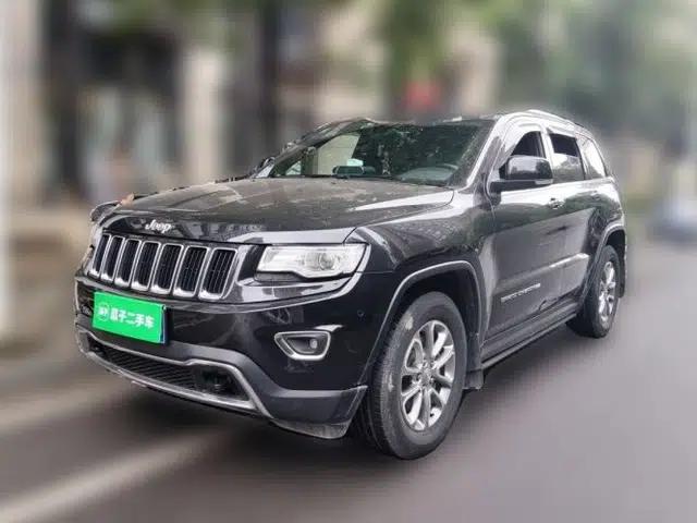 Jeep Grand Cherokee 2016 3.0L Comfort Navigation Edition
