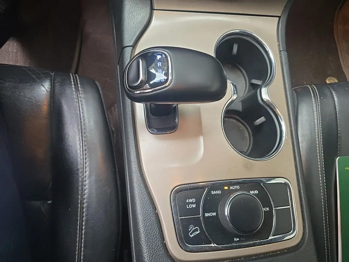 Jeep Grand Cherokee 2014 3.0TD Diesel Comfort Navigation Version — миниатюра 15