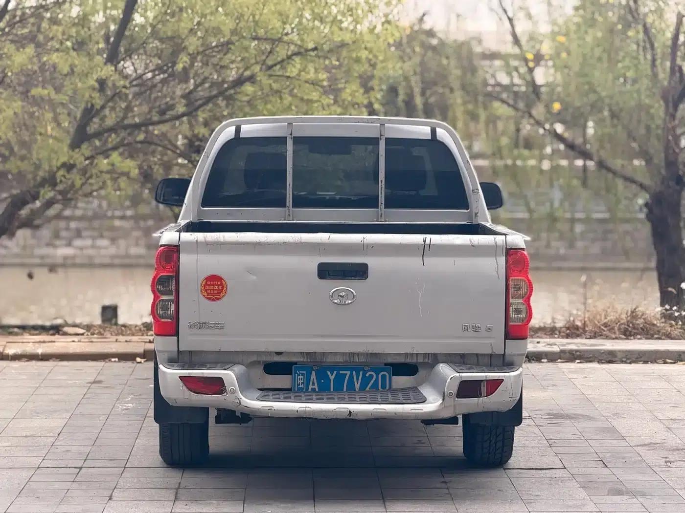 Wingle 5 2017 2.2L Classic Edition 2WD Small Double Cab 491QE — миниатюра 7