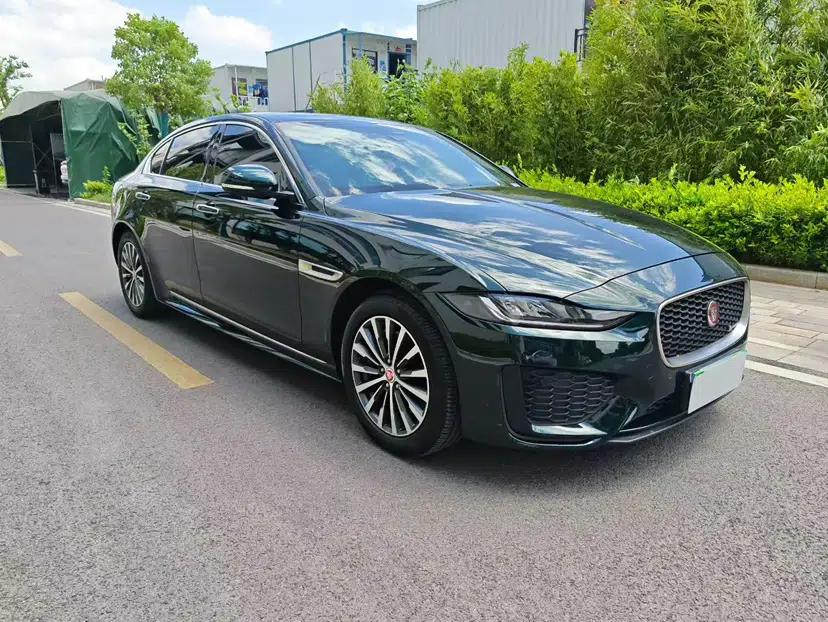Jaguar XEL 2021 2.0T 200PS R-DYNAMIC Youth Sports Edition — миниатюра 12