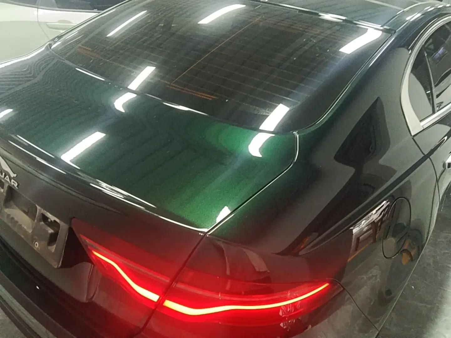 Jaguar XEL 2021 2.0T 200PS R-DYNAMIC Youth Sports Edition — миниатюра 3